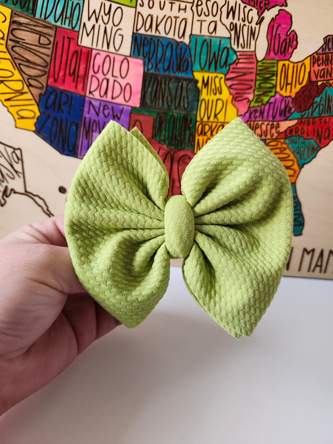 Green apple bow